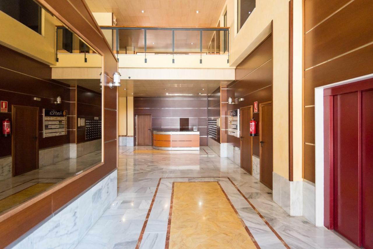 Lu&Cia City Centre Las Americas Malaga Zewnętrze zdjęcie